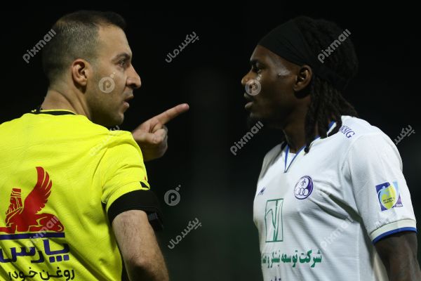 فوتبال | ذوب آهن اصفهان - استقلال خوزستان