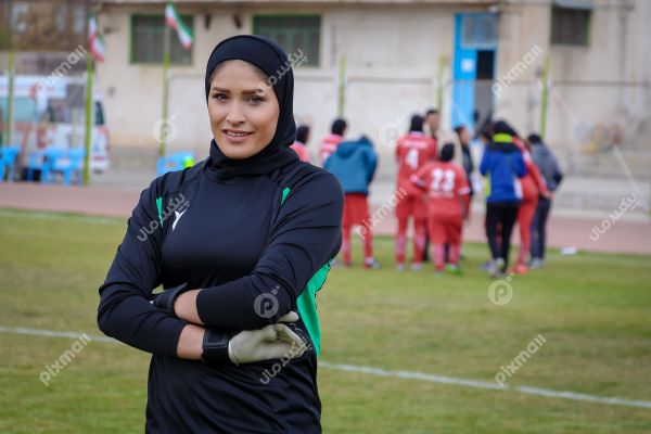 زهرا خواجوی