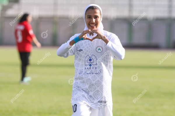 فوتبال | ذوب آهن اصفهان - کیان نیشابور