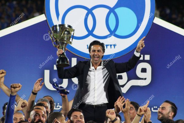 فوتبال | جشن قهرمانی استقلال در لیگ برتر