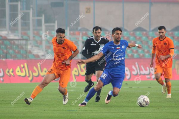 فوتبال | استقلال تهران - مس کرمان