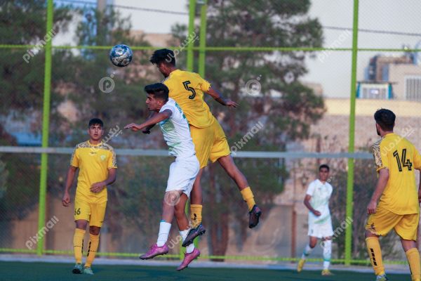 فوتبال | ذوب آهن اصفهان - مقاومت کوثر ری