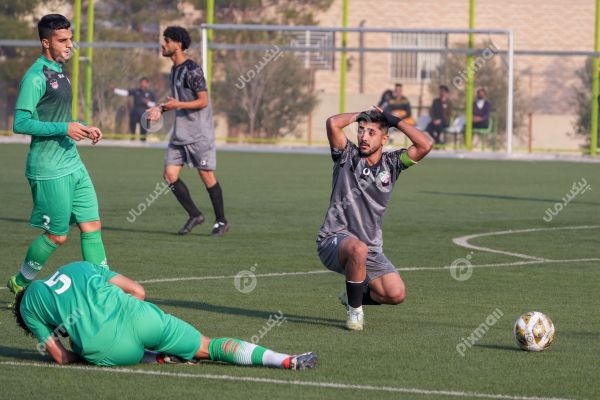 فوتبال | ذوب آهن اصفهان - ایمان سبز شیراز