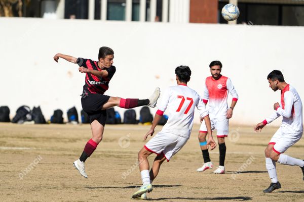 فوتبال | پرتو قرمز - انقلاب ورزش