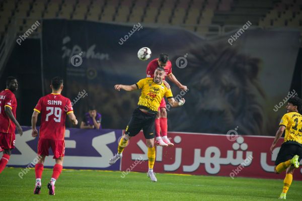 فوتبال | سپاهان اصفهان - فولاد خوزستان