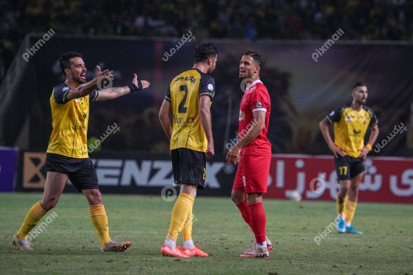 فوتبال | سپاهان اصفهان - پرسپولیس تهران