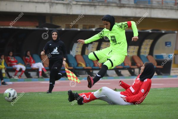 فوتبال | نماینده البرز - ملی پوشان شهرکرد