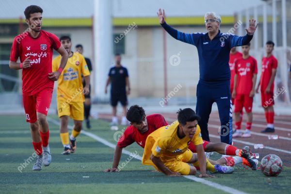 فوتبال | آبیدر سنندج - تراکتور تبریز