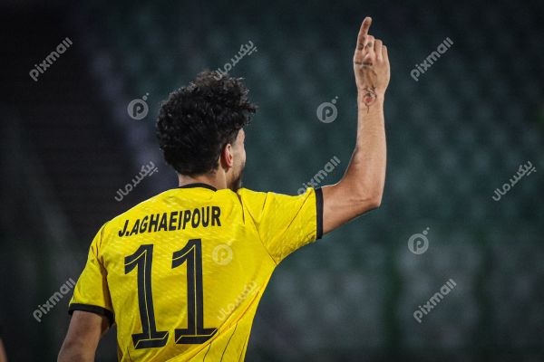 فوتبال | سپاهان ایران - استقلال تاجیکستان