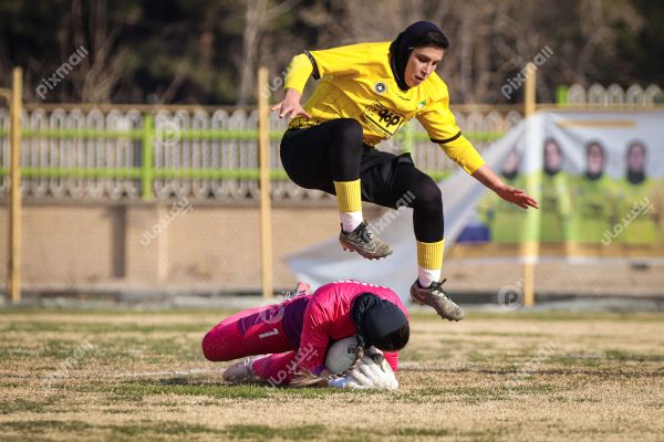 فوتبال | سپاهان اصفهان - ملوان بندرانزلی